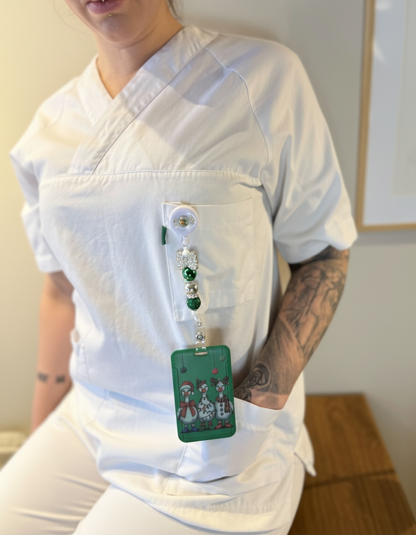 ID-holder med snømenn og perler - forbedret