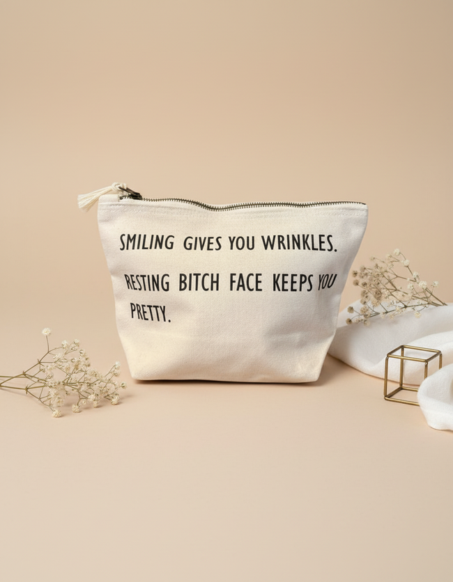 Necessær - Resting Bitch Face